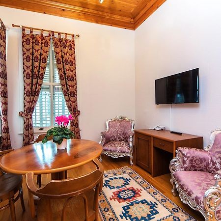 Mom Hotel Adalar Dış mekan fotoğraf